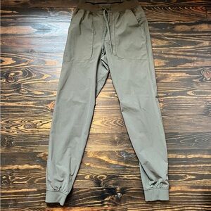 Lululemon ABC Jogger men’s small dark olive